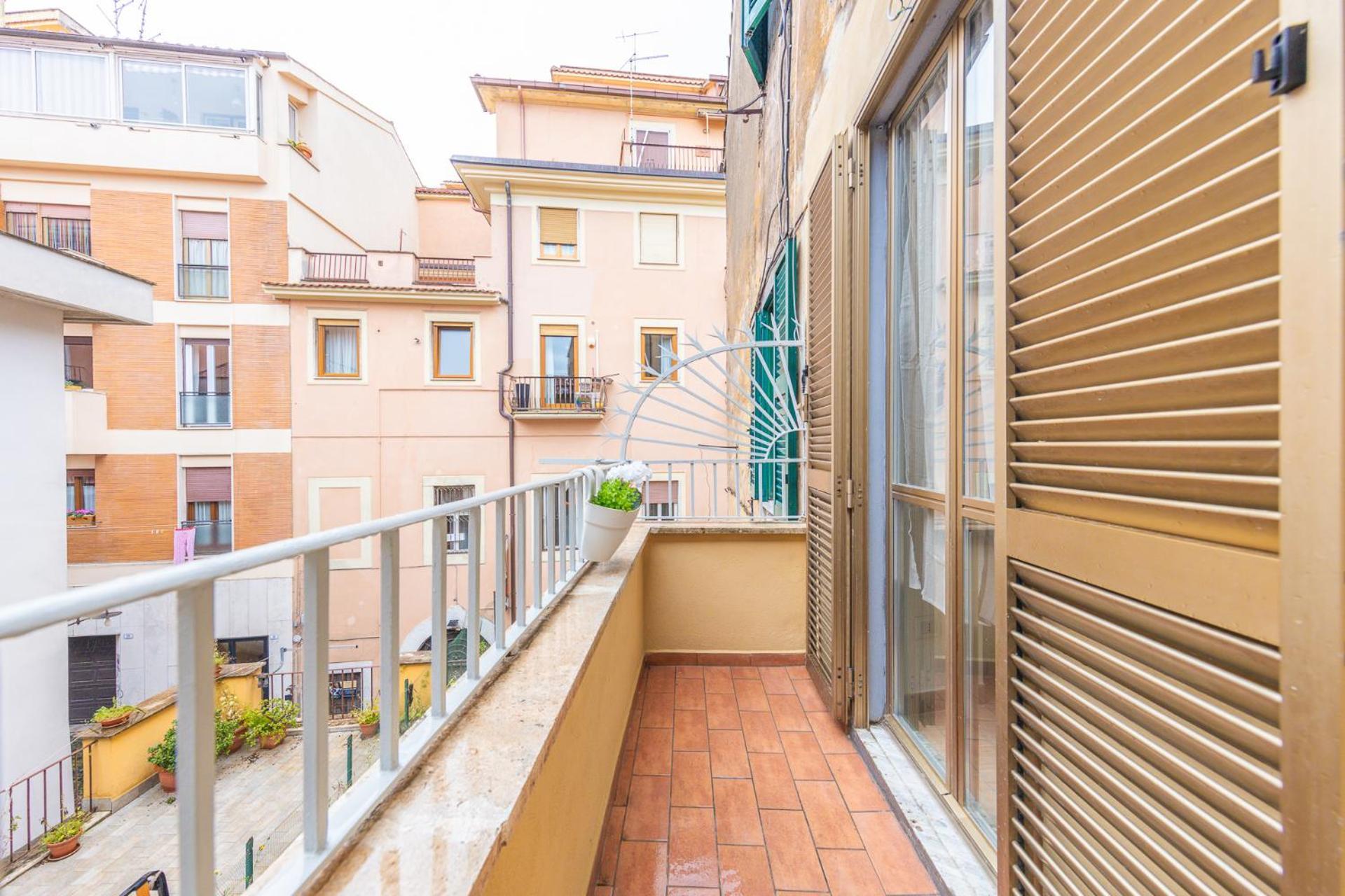 Aura 18 Frascati